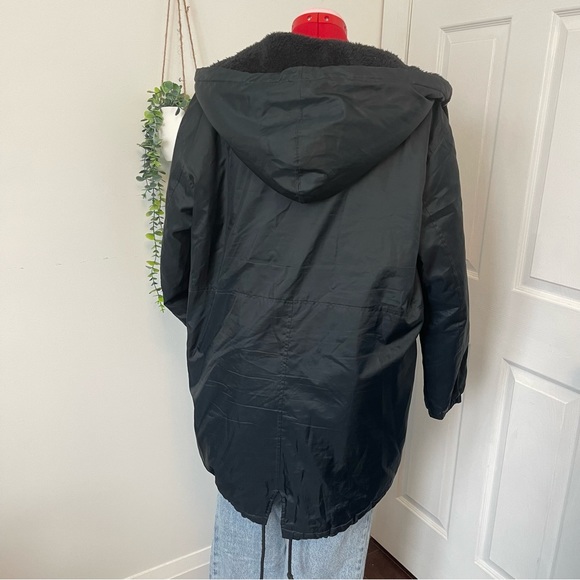 Champion | reverse weave Sherpa lined coaches/stadium jacket - Picture 5 of 11